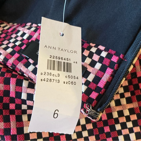 🏷️ NWT Ann Taylor Geometric Skirt - Picture 9 of 12